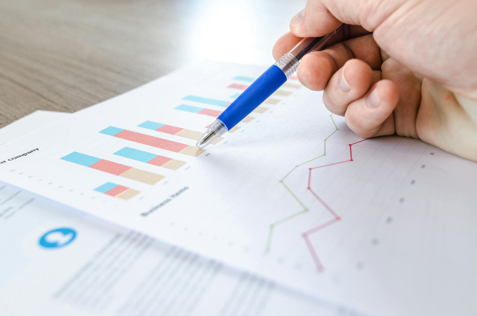  Data Silos and HubSpot Integration 